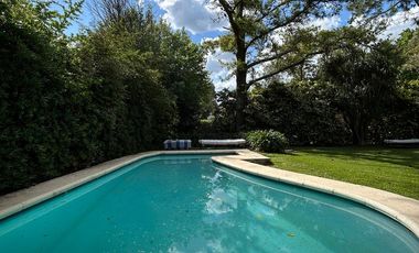 CASA EN VENTA 5 AMBIENTES EN LOS CARDALES COUNTRY CLUB