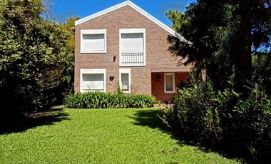 CASA EN VENTA 5 AMBIENTES EN LOS CARDALES COUNTRY CLUB