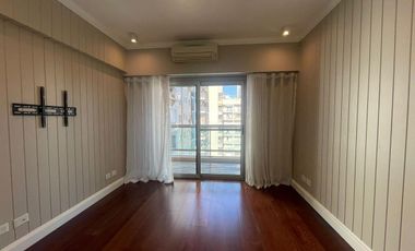 3 ambientes con dependencia y 2 cocheras en las cañitas. EN VENTA!