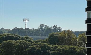 3 ambientes con dependencia y 2 cocheras en las cañitas. EN VENTA!