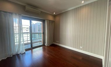 3 ambientes con dependencia y 2 cocheras en las cañitas. EN VENTA!