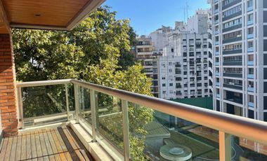 3 ambientes con dependencia y 2 cocheras en las cañitas. EN VENTA!