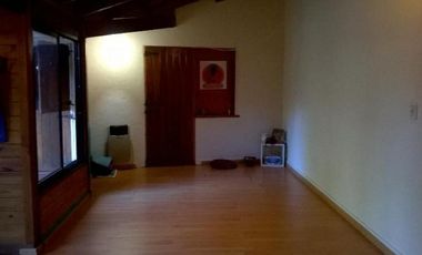 Casa en venta - 2 Dormitorios 2 Baño - 671mts2 - City Bell