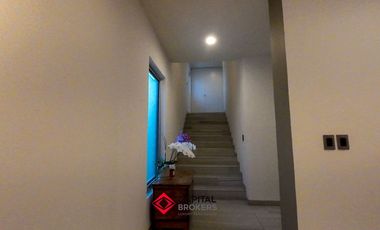 Casa de lujo en venta moderna con alberca,El Palomar sección bosques Sur