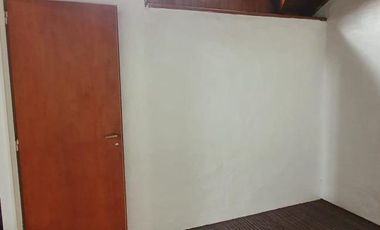 Casa en venta - 3 Dormitorios 4 Baños - 330 mts 2 - Villa Elisa