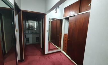 Casa en venta - 3 Dormitorios 4 Baños - 330 mts 2 - Villa Elisa