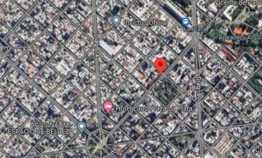 Depósito venta 1 ambiente 1 baño  14x40 mts - 560 mts 2 totales - La Plata