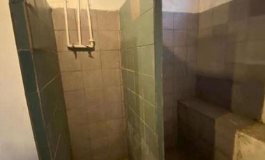 Depósito venta 1 ambiente 1 baño  14x40 mts - 560 mts 2 totales - La Plata