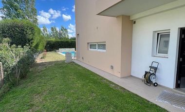 CASA EN VENTA BARRIO DON JOAQUIN - OPORTUNIDAD