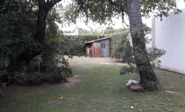 Casa en venta - 3 dormitorios 3 baños - cochera - 180mts2  - Tolosa