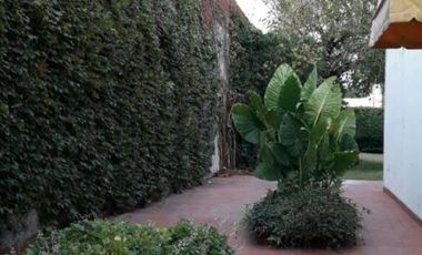 Casa en venta - 3 dormitorios 3 baños - cochera - 180mts2  - Tolosa