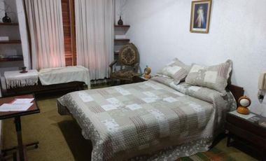 Casa en venta - 3 dormitorios 3 baños - cochera - 180mts2  - Tolosa