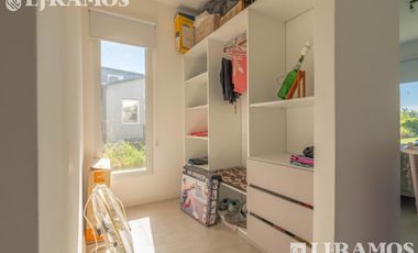 Casa en San Sebastián AREA 12 OPORTUNIDAD!! MB