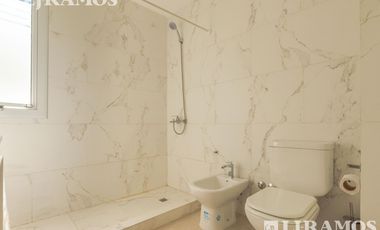 Casa en San Sebastián AREA 12 OPORTUNIDAD!! MB