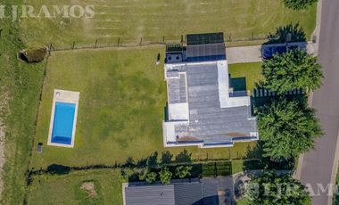 Casa en San Sebastián AREA 12 OPORTUNIDAD!! MB