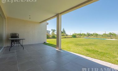 Casa en San Sebastián AREA 12 OPORTUNIDAD!! MB