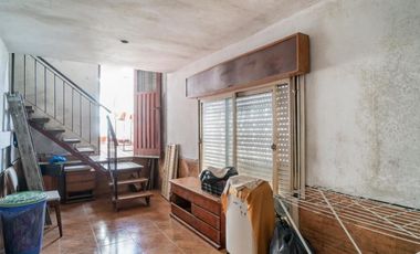 PH en venta - 4 Dormitorios 2 Baños - 147Mts2 - Lomas de Núñez