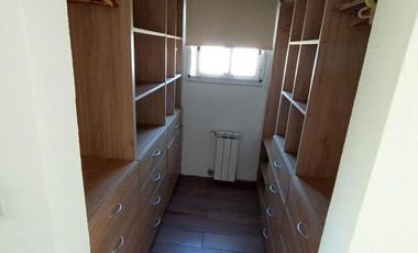 Casa en venta - 3 dormitorios 2 baños - Cocheras - 170mts2 - Altos de Hudson II, Hudson