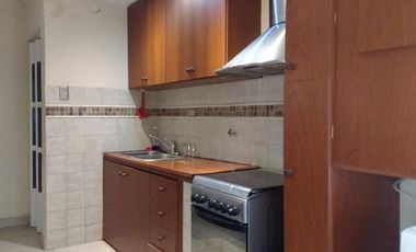 Casa en venta - 3 dormitorios 1 baño 1 cochera - 300mts2 totales - Manuel  B. Gonnet