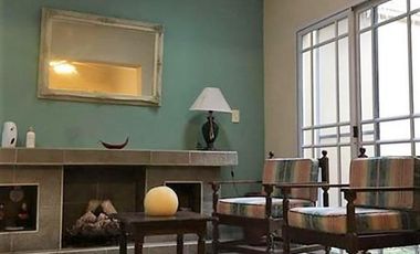 Casa en venta - 3 dormitorios 1 baño 1 cochera - 300mts2 totales - Manuel  B. Gonnet