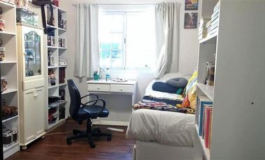 Casa en venta - 3 dormitorios 1 baño 1 cochera - 300mts2 totales - Manuel  B. Gonnet