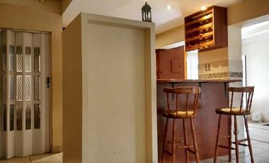 Casa en venta - 3 dormitorios 1 baño 1 cochera - 300mts2 totales - Manuel  B. Gonnet