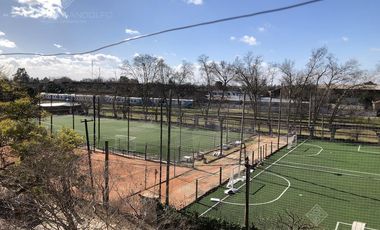 Excelente depto frente a la Estación - Posible Permuta Mte Grande - Actualmente  Alquilado!!!