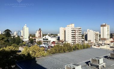 Excelente depto frente a la Estación - Posible Permuta Mte Grande - Actualmente  Alquilado!!!