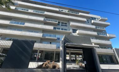 Venta, o Alquiler, 2 Ambientes, Cochera, Balcón, 2 piletas, Amenities, Villa Martelli, Vicente López