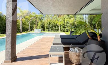 Exclusiva Residencia en Venta – Barrio Las Tipas, Nordelta