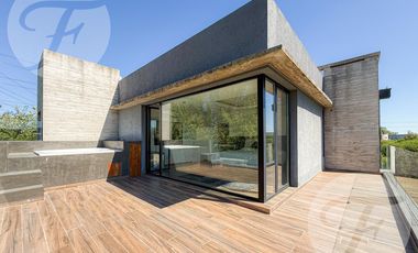 Exclusiva Residencia en Venta – Barrio Las Tipas, Nordelta