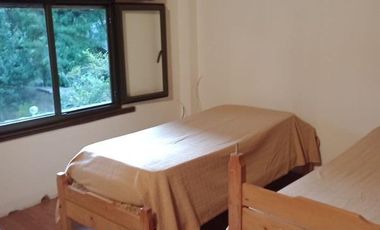 Casa en venta - 3 Dormitorios 2 Baños - Cochera - 141Mts2 - Mar de Cobo