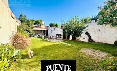 Casa en Luis Guillon a la Venta!!