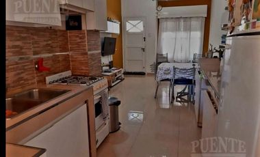 Casa en Luis Guillon a la Venta!!