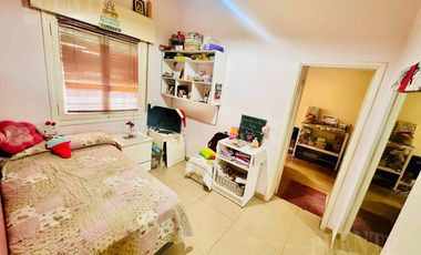 Casa en Luis Guillon a la Venta!!