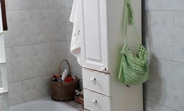 Excelente Casa Interna para dos familias con pileta - Venta Directa - OPORTUNIDAD!!!