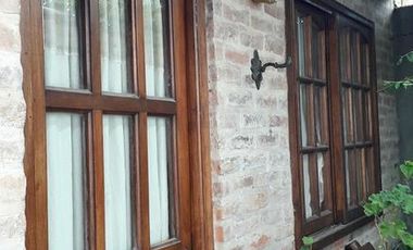 Excelente Casa Interna para dos familias con pileta - Venta Directa - OPORTUNIDAD!!!