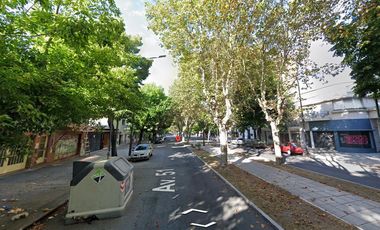 Cochera 51 e/ 16 y 17 -SEGURIDAD LAS 24 HORAS -La Plata