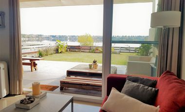 Vila Vela - 3 ambientes con jardín, increíble vista a laguna y 2 cocheras fijas