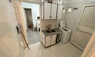 Casa de 4 dorm. muy luminosa, instalada y con muebles