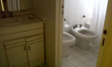 Casa de 4 dorm. muy luminosa, instalada y con muebles