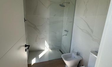 CASA A ESTRENAR 5AMB - C/ PILETA - LAGOS DE CANNING 1