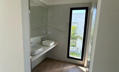 CASA A ESTRENAR 5AMB - C/ PILETA - LAGOS DE CANNING 1