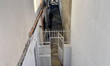 Único PH con 2 patios y terraza - Centro Escalada a 3 cds del FCGR y la Avda - Vta Directa!!!