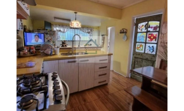 VIÑA DEL MAR - MIRAFLORES BAJO - CASA EN VENTA - 6D 5B 3E