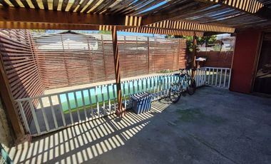 Casa Villa Santa Carolina 4D+2B+4 Estac.