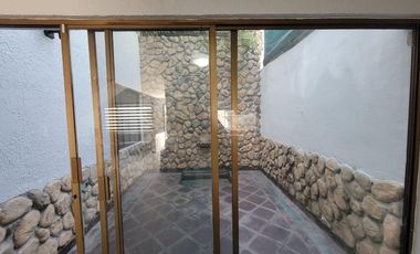 CASA EN VENTA COTO ALTAMIRA, ZAPOPAN