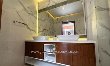 Lujosa Casa Amueblada en Coto Villa Verona, Zapopan, Jalisco