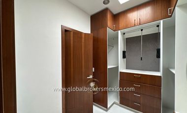 Lujosa Casa Amueblada en Coto Villa Verona, Zapopan, Jalisco