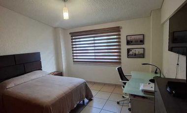 VENTA RESIDENCIA CON CARRIL DE NADO Y LUJOS RENOVADO EN CIUDAD DEL SOL